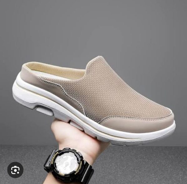 SKECHERS - Image 3